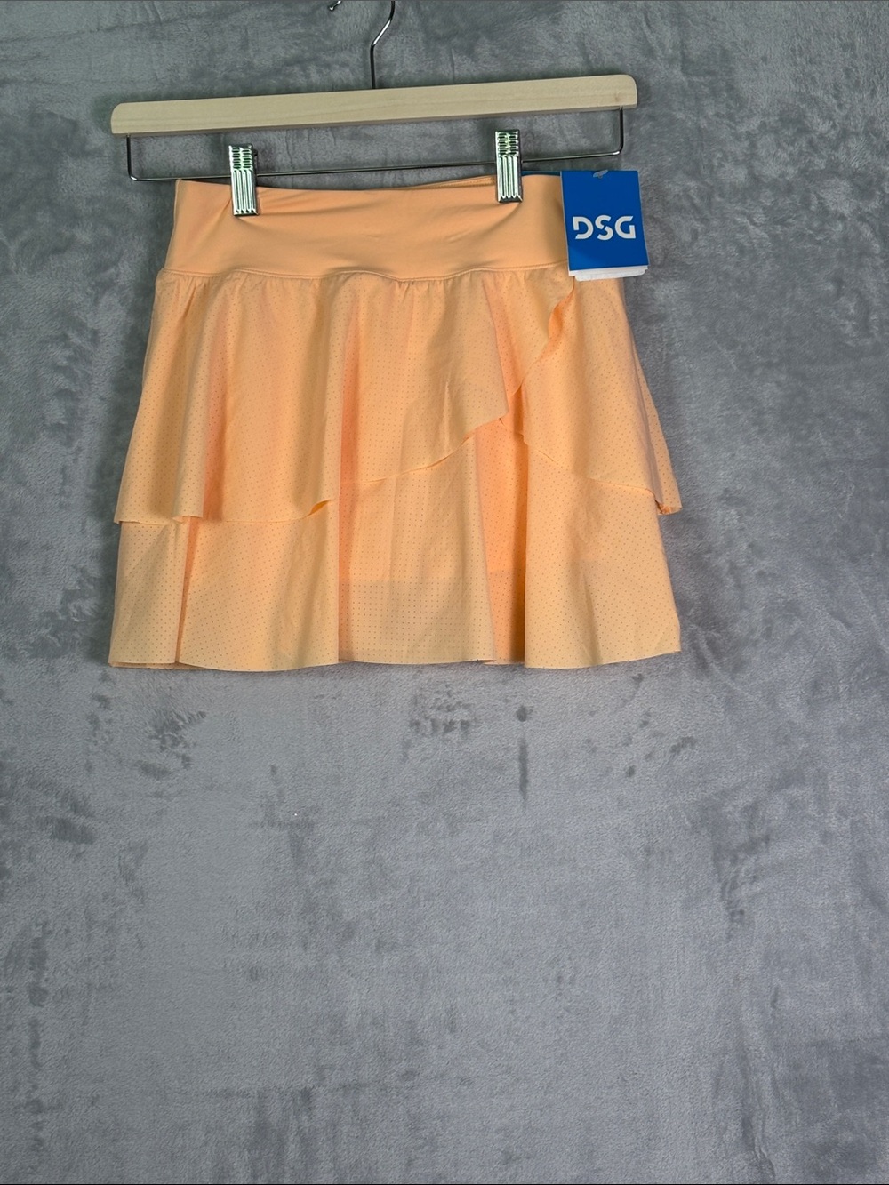 NWT New DSG Coral Performance Mid-Rise Skort Size Girls Medium 10-12